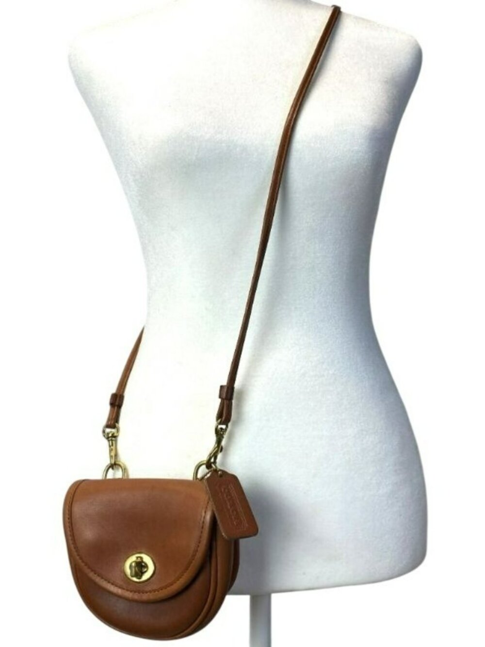 Vintage Coach Watson Bag B7C-9826 British Tan Brown Leather Brass Crossbody 9826 - Picture 1 of 13